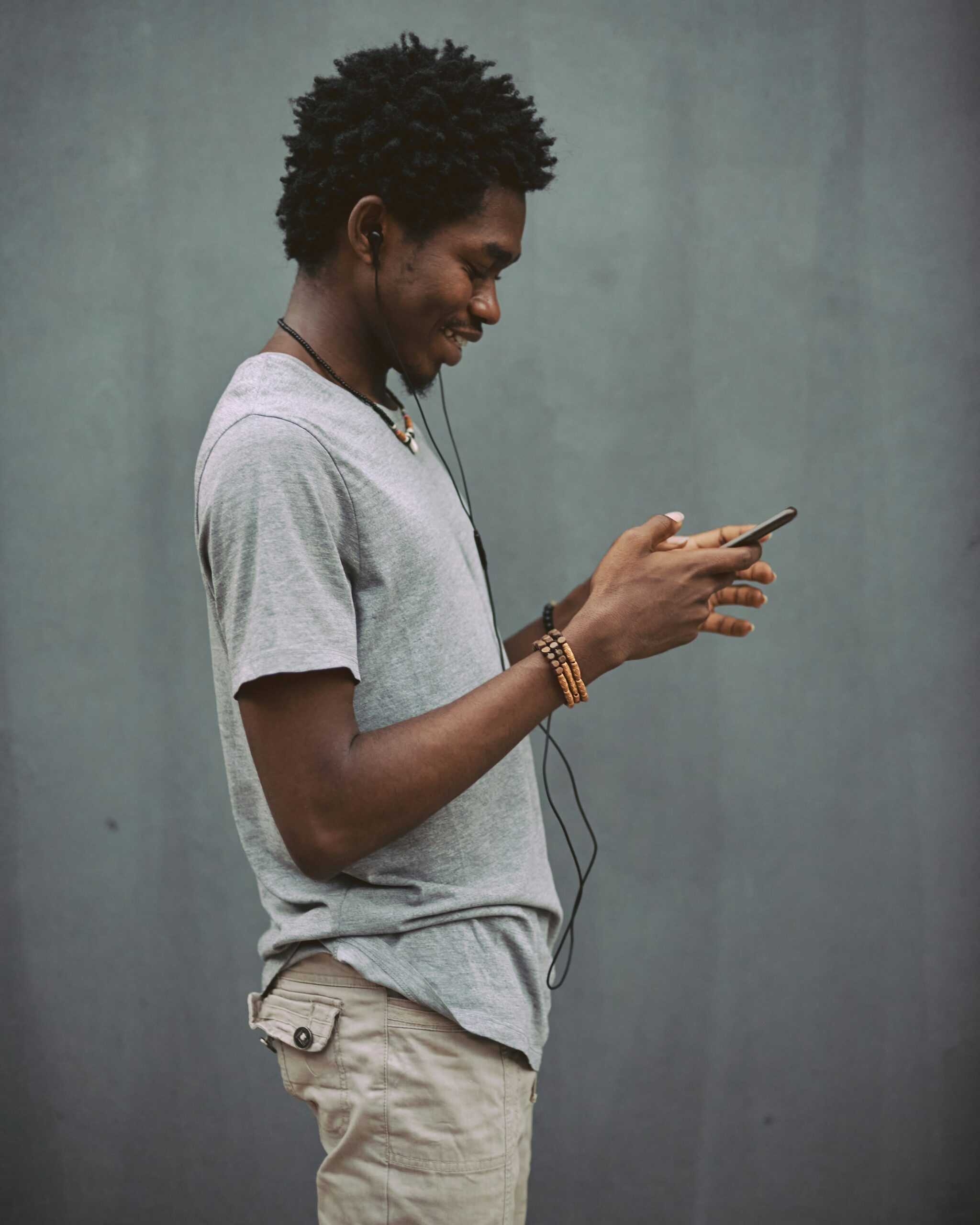 emmanuel-ikwuegbu-81fRHbVliQI-unsplash